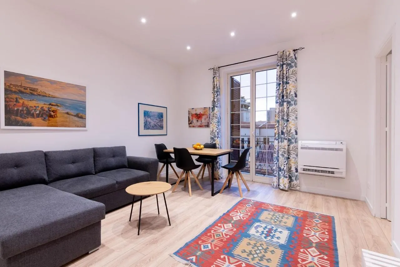 Sarale Apartments Палермо Италия